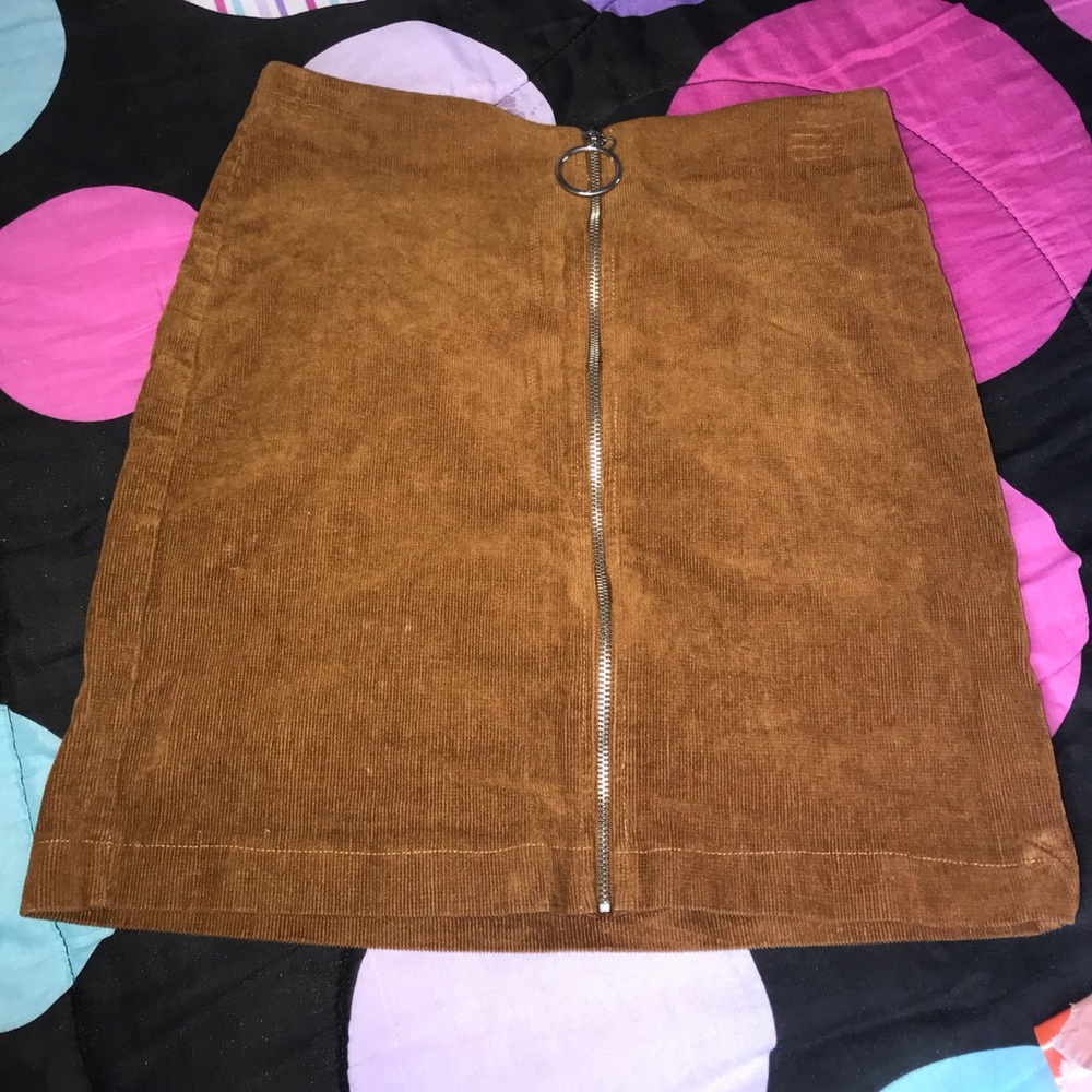 Velvet skirt